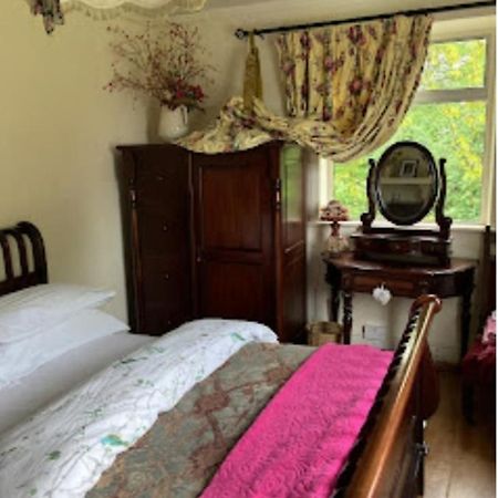 Budget Double Room In City Kilkenny Buitenkant foto